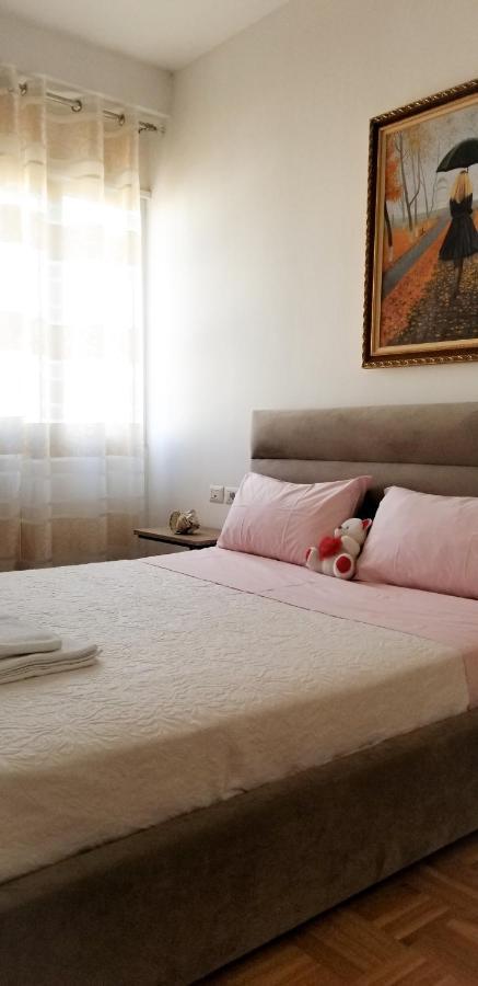 City Center Cute And Comfy Apartment - Ajia Apartments Tiran Dış mekan fotoğraf