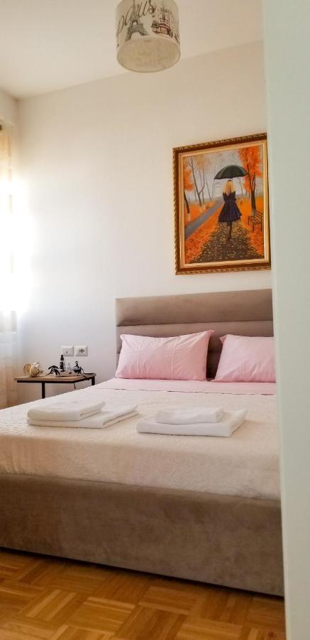 City Center Cute And Comfy Apartment - Ajia Apartments Tiran Dış mekan fotoğraf