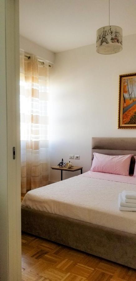 City Center Cute And Comfy Apartment - Ajia Apartments Tiran Dış mekan fotoğraf