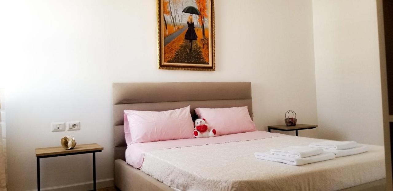 City Center Cute And Comfy Apartment - Ajia Apartments Tiran Dış mekan fotoğraf